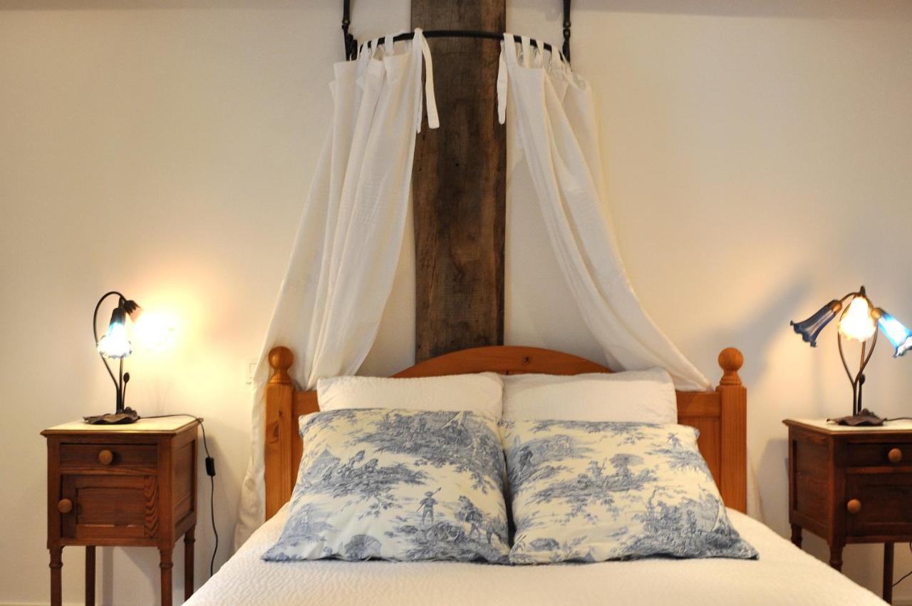 Gite De Charme En Sologne, Sejour En Famille, Jardin, Riviere, Jeux, Nature & Detente Aubigny-sur-Nere Ngoại thất bức ảnh